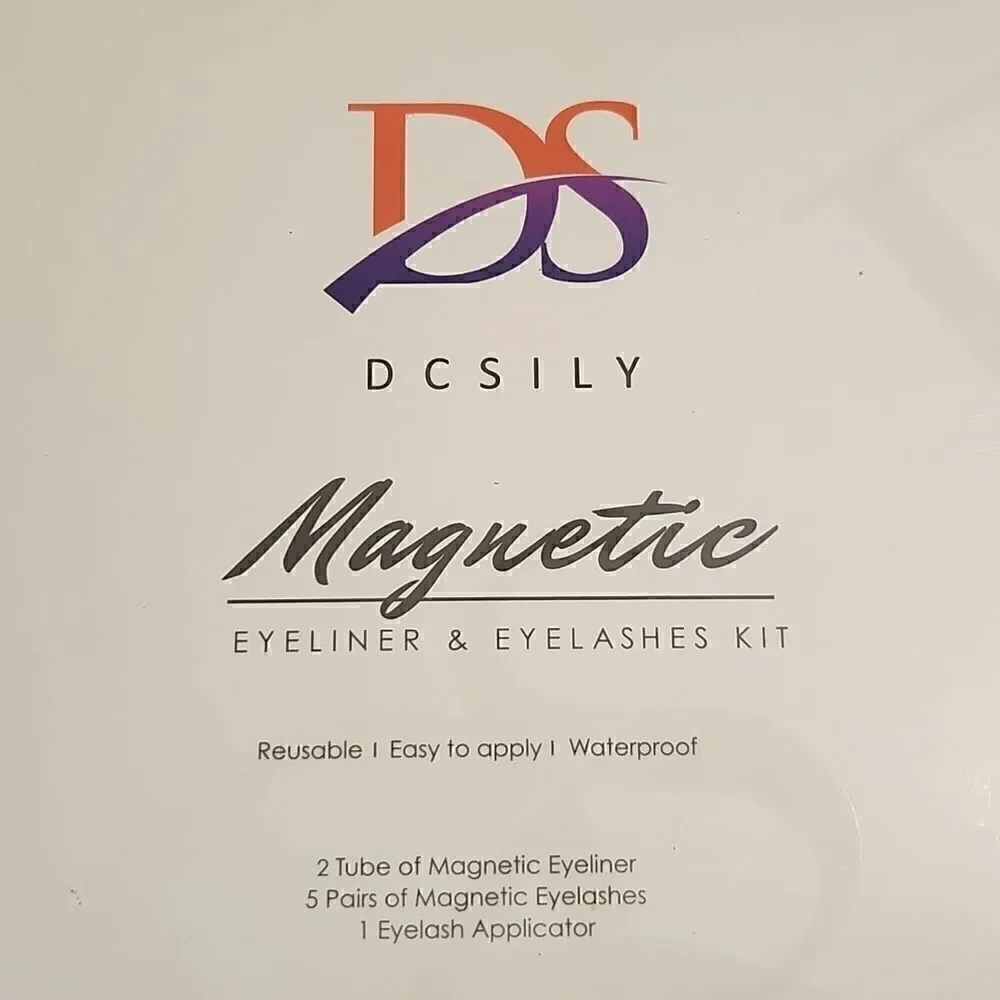Magnetic eyeliner and lashes kit